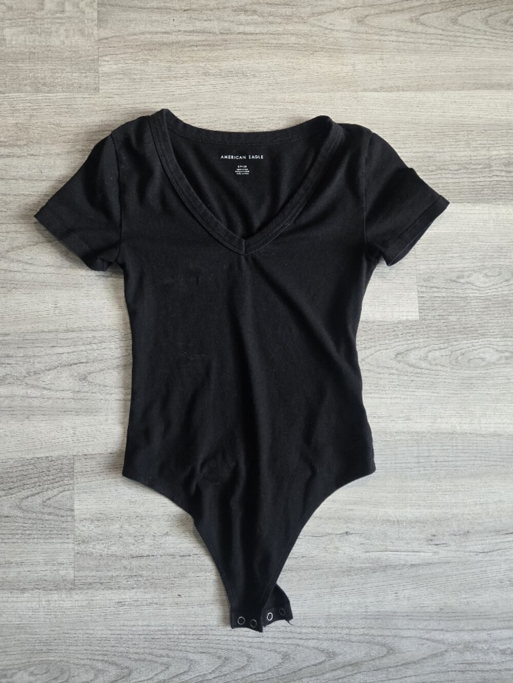American Eagle Outfitters Black V-Neck Short Sleeve Bodysuit, Size Small